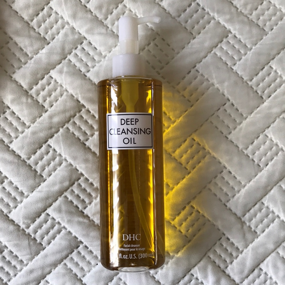 Deep Cleansing Oil (DHC)